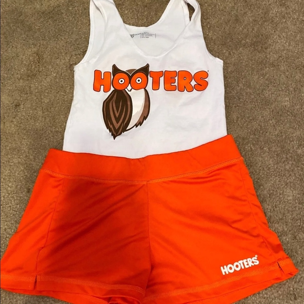 Hooters Girl Uniform